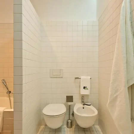 Bmyguest - Campo Pequeno Terrace アパート *