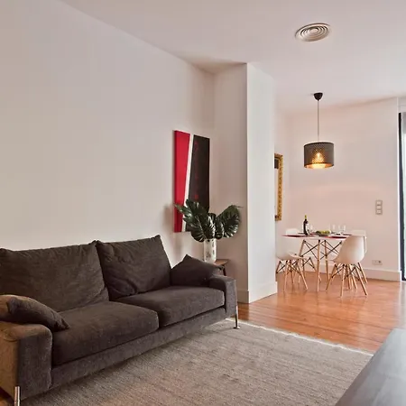 Bmyguest - Campo Pequeno Terrace * Lissabon